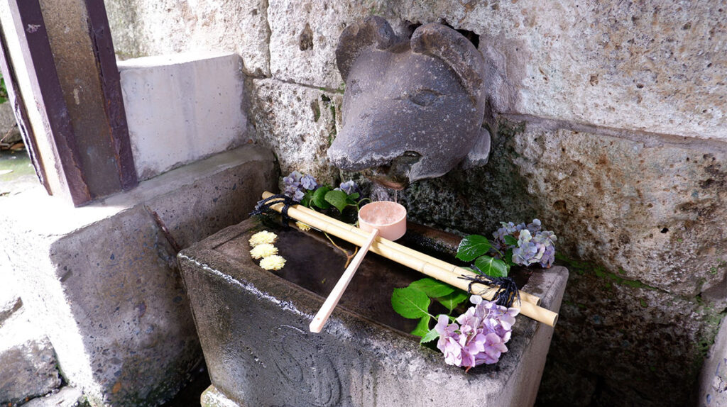 烏森稲荷神社_都市ボーイズの「都市伝説ツアーズ」